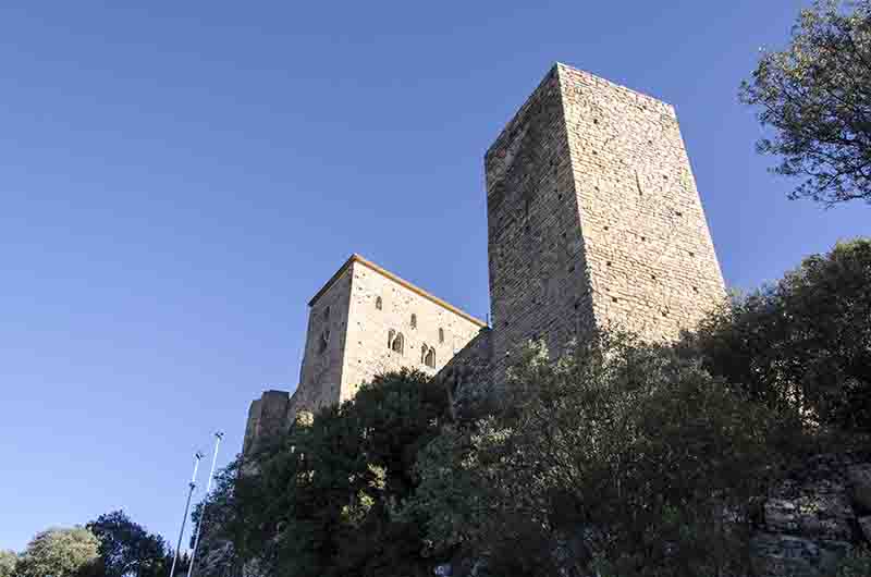 Lleida - castillo de Llordá 3.jpg